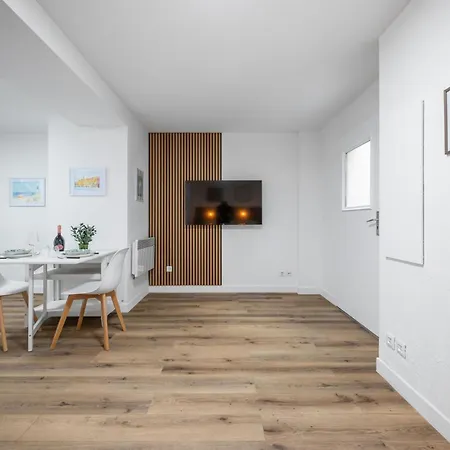 Le Jardin Deden Hyper Centre Bord De Terrasse アパート マントン