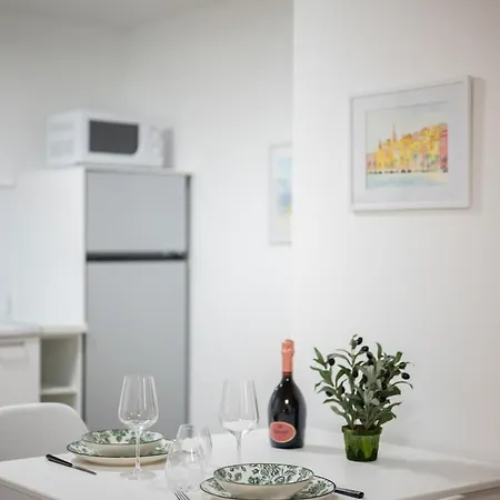 アパート Le Jardin Deden Hyper Centre Bord De Terrasse