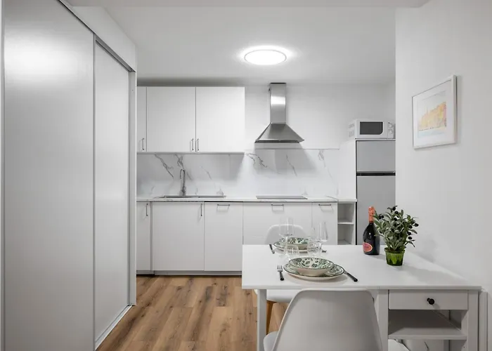 Le Jardin dEden Hyper Centre Bord de Mer Terrasse Appartement *