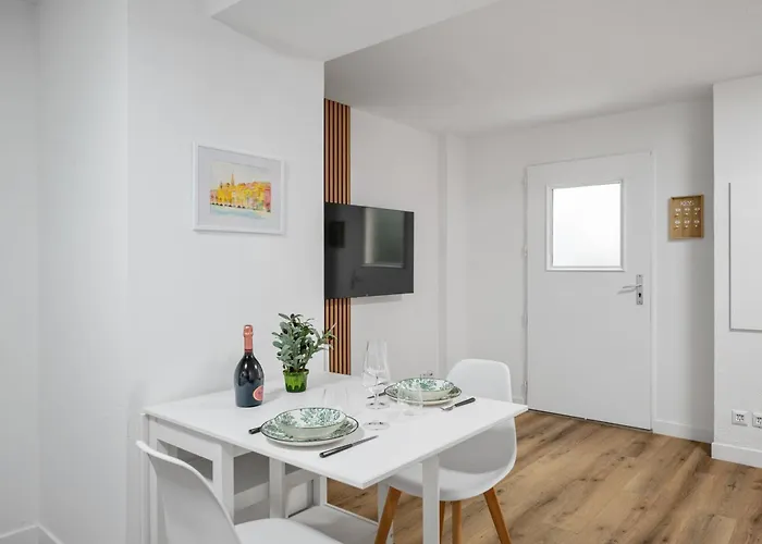 Le Jardin Deden Hyper Centre Bord De Wifi Lejlighed Menton